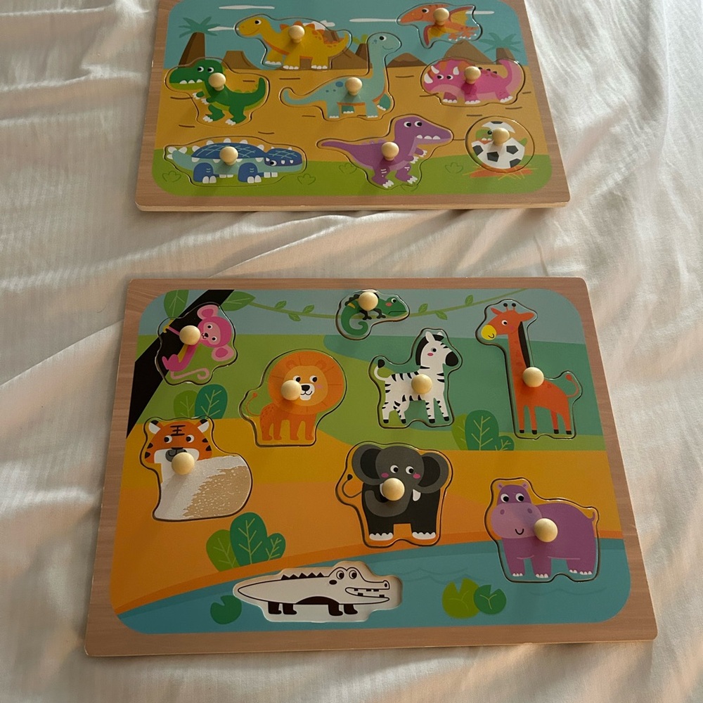 London Bridge Wood Puzzles with Knobs (Set of 2) Dinosaur & Zoo Kids